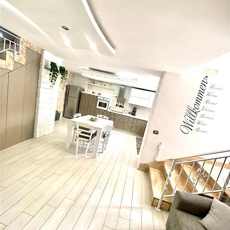 Daly Home Intero Appartamento Mugnano di Napoli Extérieur photo