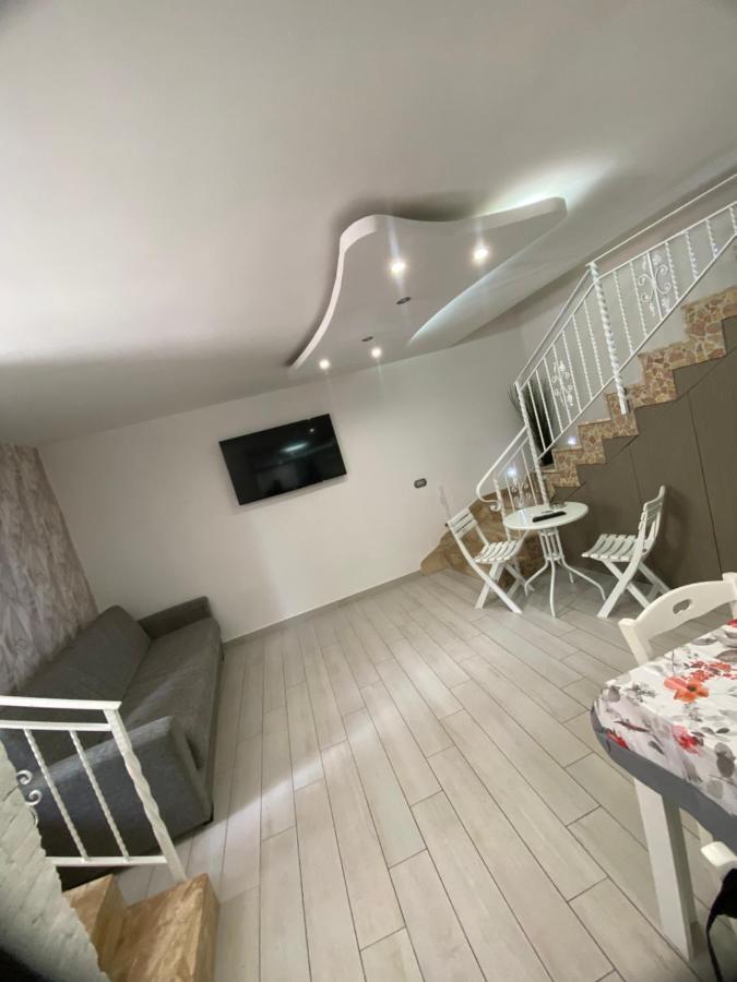 Daly Home Intero Appartamento Mugnano di Napoli Extérieur photo
